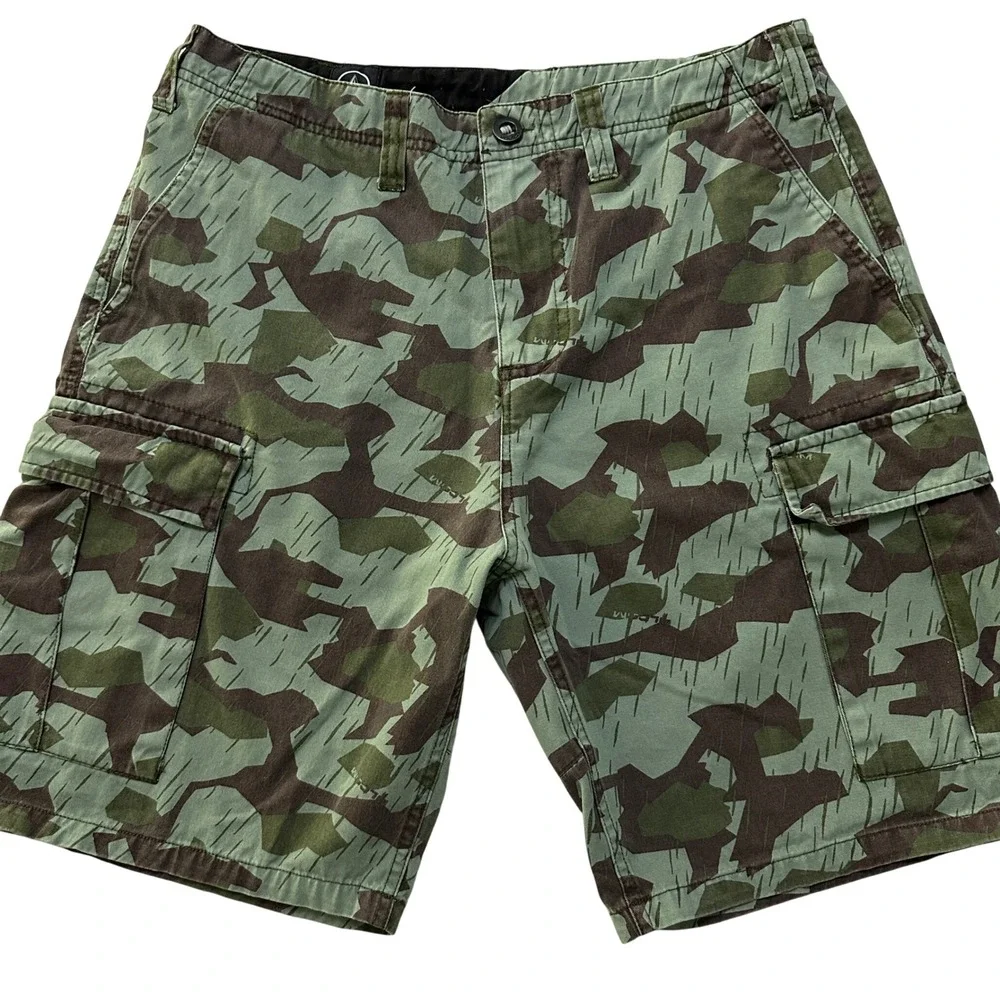 Volcom Camo Cargo Shorts Mens 34 Utility Skater Streetwear Grunge Y2K Military